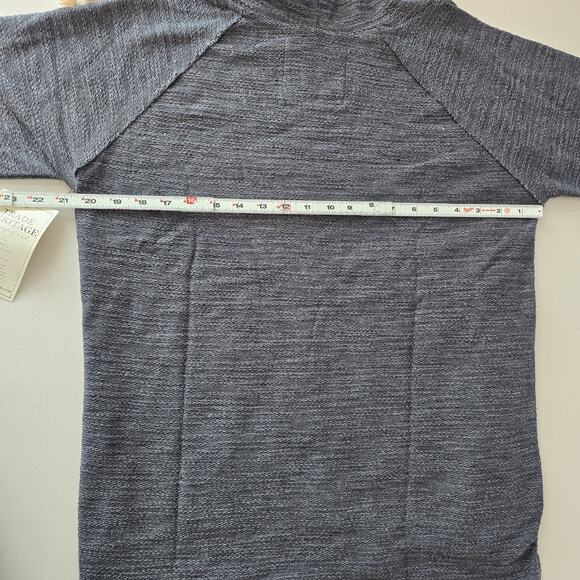 Trade Heritage Hooded Sweatshirt Women's S Charcoal Raw Hems Pullover NWT - Picture 12 of 16